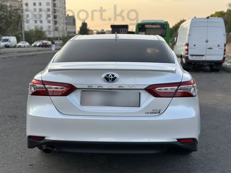 Toyota Camry, 2020 — фото 5