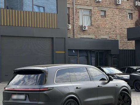 Li Auto (Lixiang) L9, 2025 — 照片 4