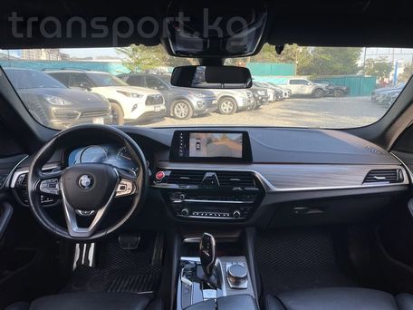 BMW 5 серии, 2017 — 照片 3
