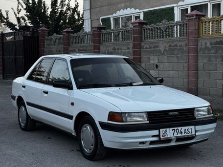 Mazda 323, 1989 — фото 3