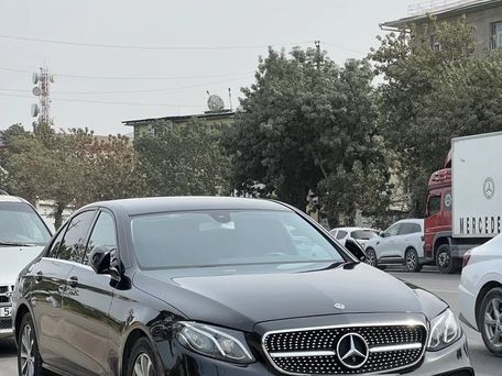 Mercedes-Benz E-Класс, 2019 — 照片 7