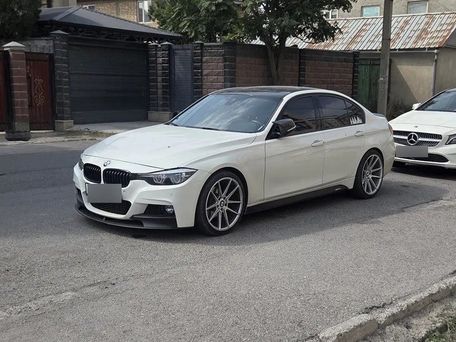 BMW 3 серии, 2022