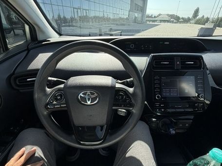 Toyota Prius, 2022 — фото 7
