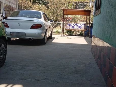 Hyundai Avante, 1995 — photo 2
