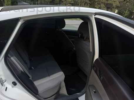 Toyota Prius, 2005 — фото 2