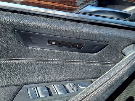 BMW 5 Series, 2022 — photo 11