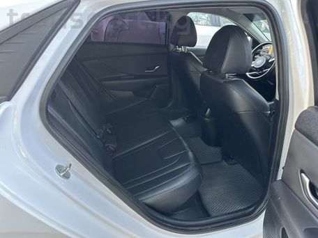 Hyundai Avante, 2020 — сүрөт 8