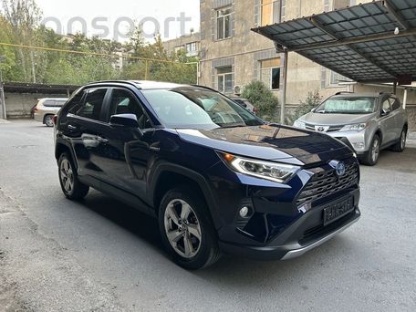 Toyota RAV4, 2019 — фото 2