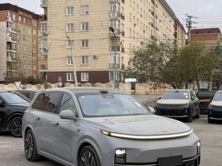 Li Auto (Lixiang) L9, 2025 — 照片 2