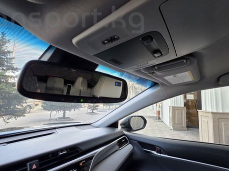 Toyota Camry, 2019 — фото 14