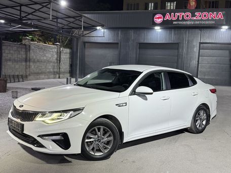 Kia K5, 2020 — photo 1