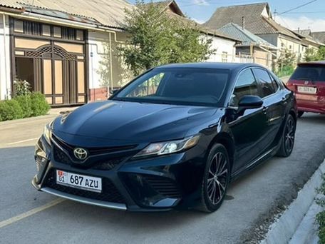 Toyota Camry, 2017 — фото 1