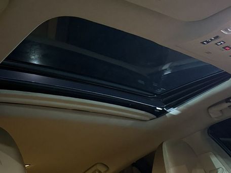 Lexus ES, 2018 — photo 17