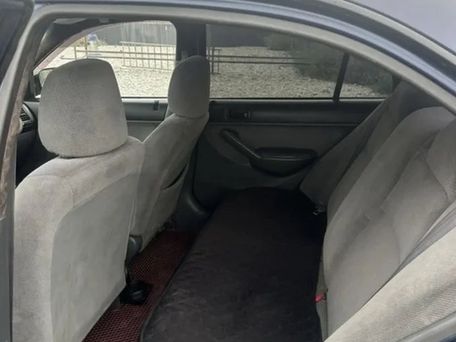 Honda Civic, 2002 — 照片 5