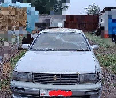 Toyota Crown, 1994 — photo 1