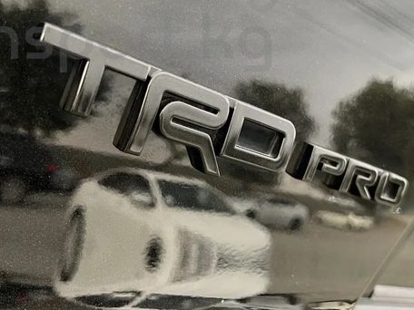 Toyota 4Runner, 2024 — фото 8