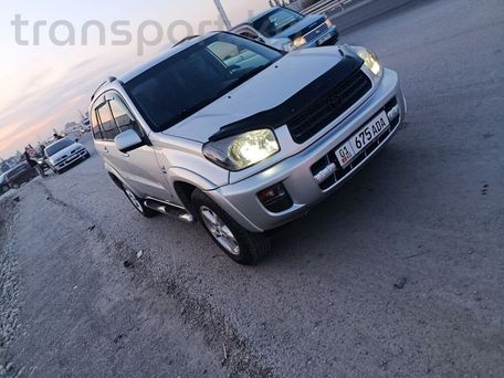 Toyota RAV4, 2003 — сүрөт 13
