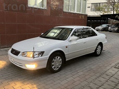 Toyota Camry, 2001 — сүрөт 3