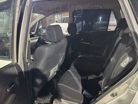 Toyota Corolla Verso, 2004 — сүрөт 14