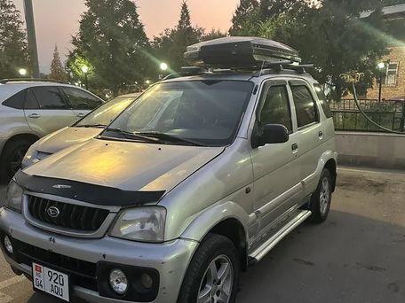 Daihatsu Terios, 2003 — 照片 5