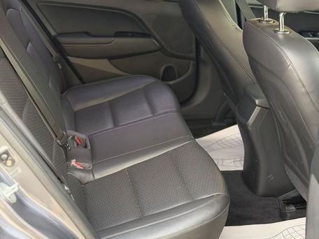 Hyundai Avante, 2019 — photo 4