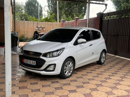 Chevrolet Spark, 2018 — photo 1