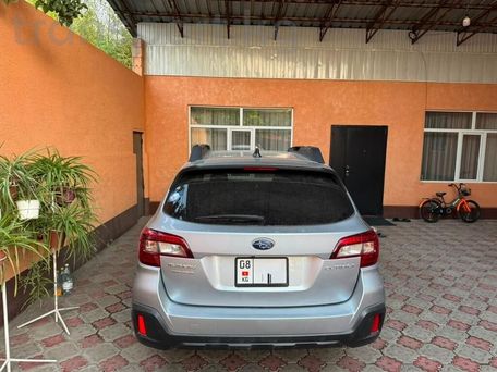 Subaru Outback, 2018 — 照片 1