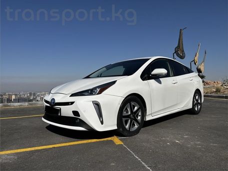 Toyota Prius, 2019 — photo 1