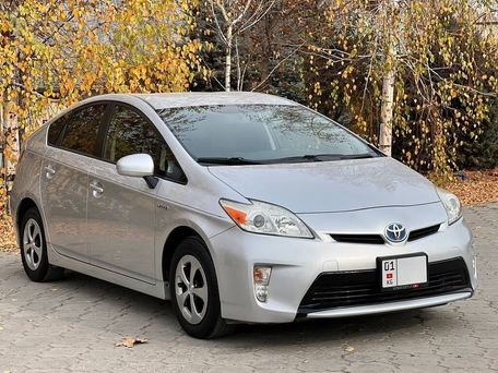 Toyota Prius, 2012 — фото 2