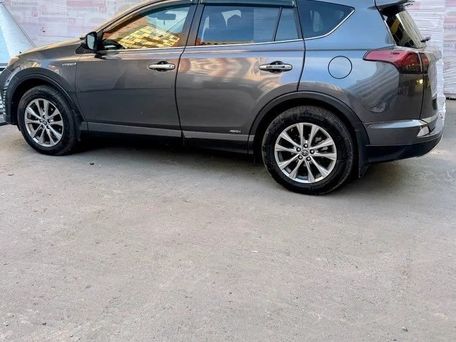 Toyota RAV4, 2018 — фото 1