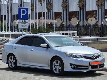 Toyota Camry, 2013 — фото 1