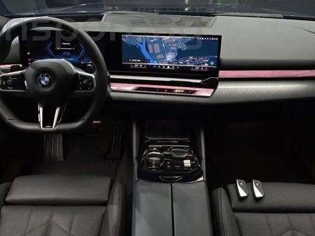 BMW 5 серии, 2025 — 照片 4