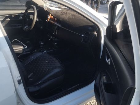 Kia Rio, 2018 — photo 5
