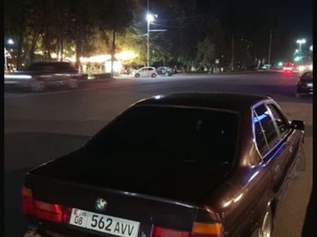 BMW 5 серии, 1991 — 照片 3