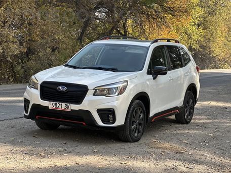 Subaru Forester, 2019 — photo 1