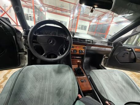 Mercedes-Benz W124, 1993 — 照片 12