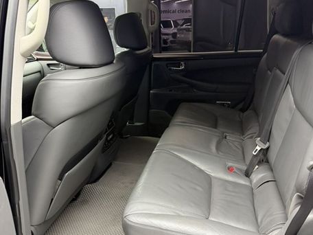 Lexus LX, 2008 — photo 10