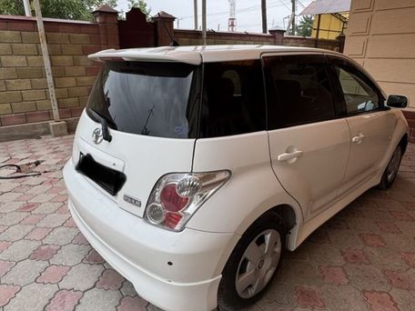 Toyota Ist, 2004 — photo 6