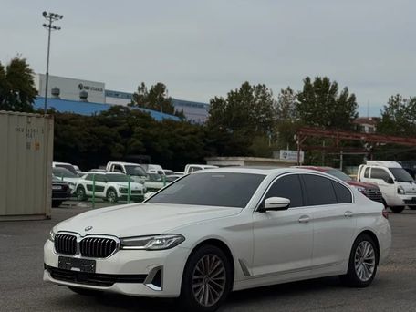 BMW 5 Series, 2021 — photo 1