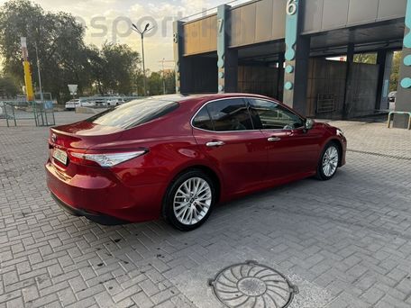 Toyota Camry, 2017 — 照片 5