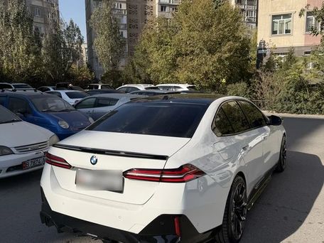 BMW 5 Series, 2024 — photo 4