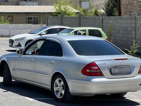 Mercedes-Benz E-Class, 2002 — photo 3