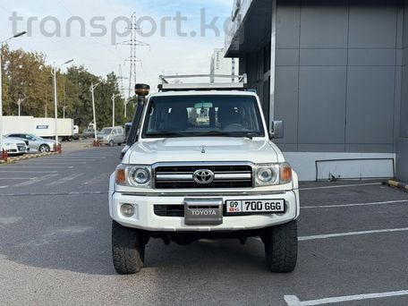 Toyota Land Cruiser, 2014 — сүрөт 1