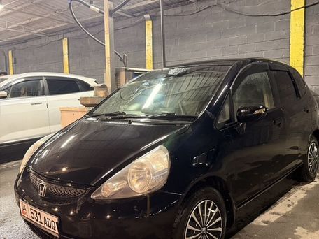 Honda Fit, 2004 — 照片 2