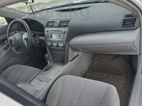 Toyota Camry, 2010 — фото 11