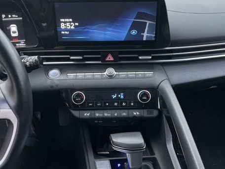 Hyundai Elantra, 2022 — photo 6