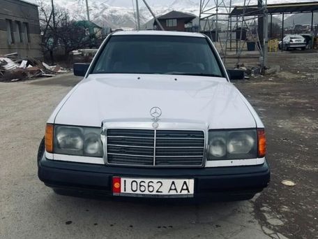Mercedes-Benz W124, 1987 — сүрөт 1
