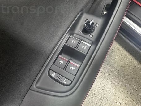 Audi SQ8, 2024 — 照片 9