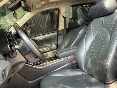 Toyota Highlander, 2023 — photo 9