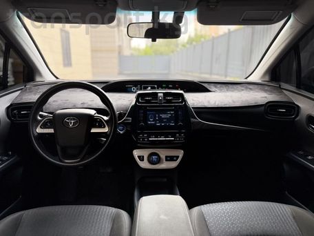 Toyota Prius, 2016 — фото 10